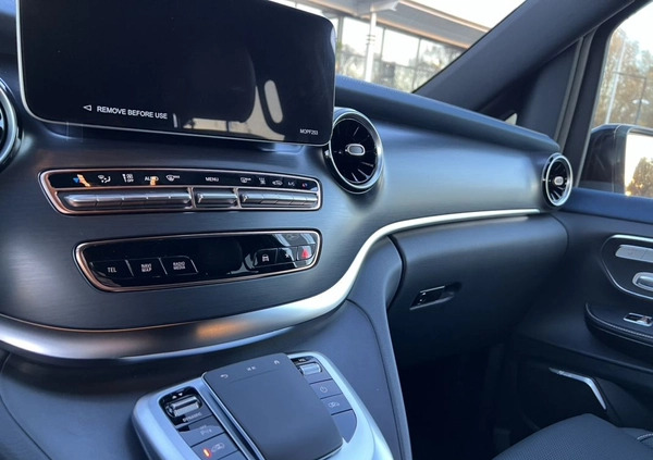 Mercedes-Benz EQV cena 399855 przebieg: 10, rok produkcji 2023 z Rumia małe 781